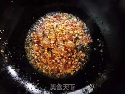 Make Hunan eats spicy chips step 2
