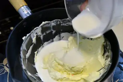 Make Cheese roller cake step 1