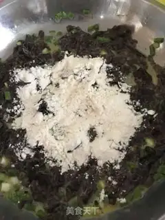 Make A purple egg pancakes step 1
