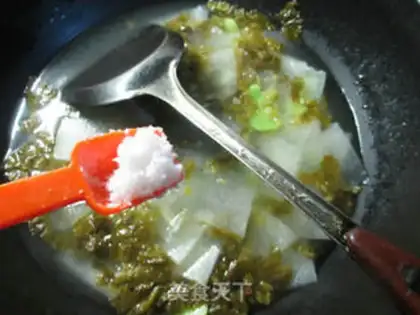 Make Snow pickles, bean soup step 4