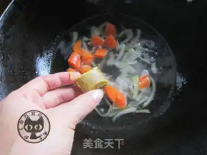 Make Curry seafood. Noodles step 4