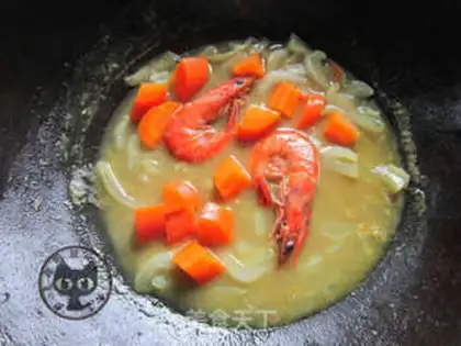 Make Curry seafood. Noodles step 5