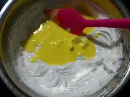 Make Coco SpongeBob cake step 5
