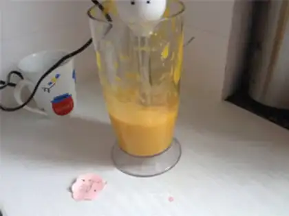 Make RIO MANGO ICE COCKTAIL step 1
