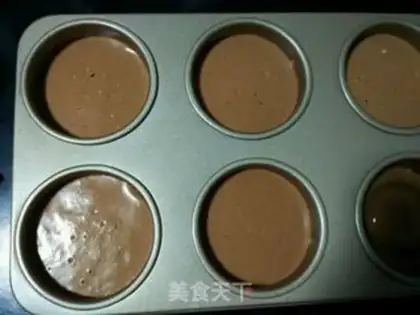 Make Coco SpongeBob cake step 12