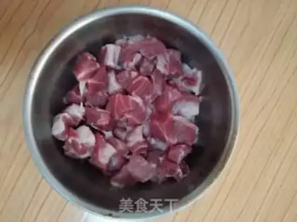 Make Super simple pork string step 1