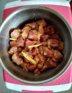 Make Super simple pork string step 2
