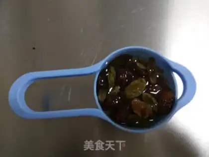 Make Red date cake step 1