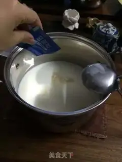 Make Tasty homemade yogurt step 1