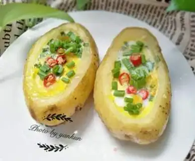 Make Egg roasted potatoes step 9