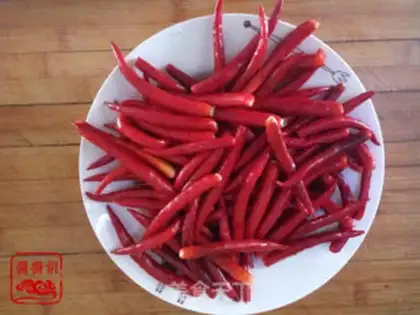 Make Spicy bean drum beef sauce step 4