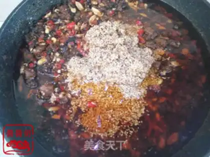 Make Spicy bean drum beef sauce step 11