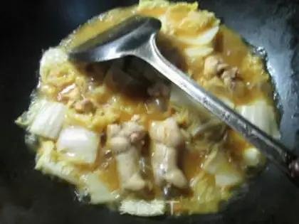 Make Curry and cabbage wings step 4