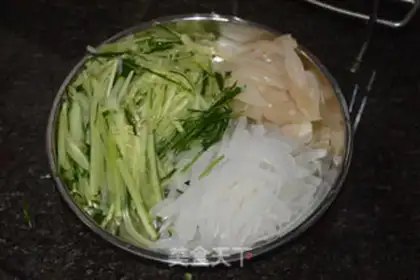 Make Pick up the salmon step 4