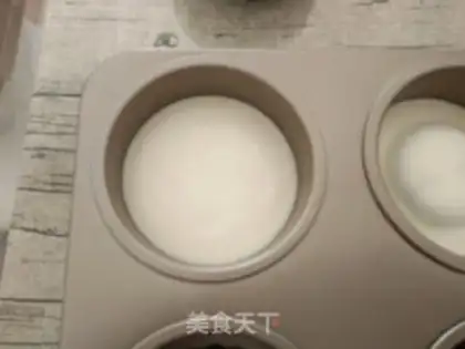 Make Yogurt mousse step 10