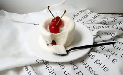 Make Yogurt mousse step 13