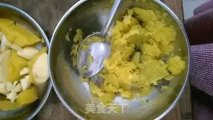 Make Uncle Pumpkin Apple step 5