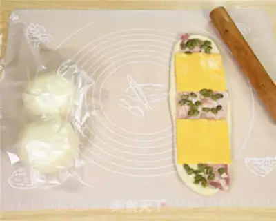 Make Light cream cheese bacon toast step 9