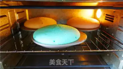 Make Rainbow cake step 10