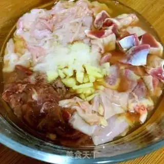 Make Mocking mushrooms and chickens step 1