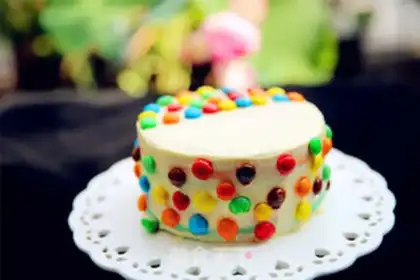 Make Rainbow cake step 19