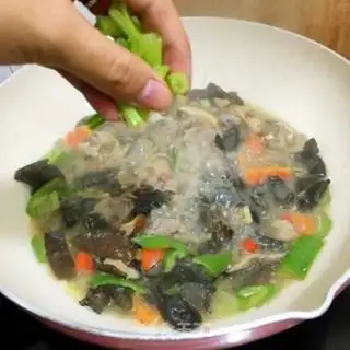 Make Mocking mushrooms and chickens step 10