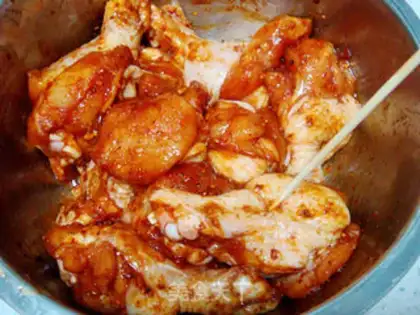 Make Spicy wing root step 5
