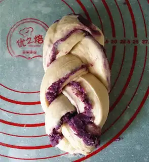 Make Purple coconut braid bread step 12