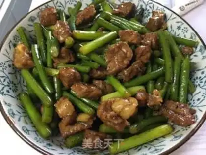 Make Garlic fried steak step 0