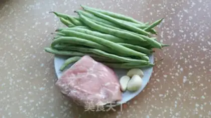 Make Chicken bean horn noodles step 0