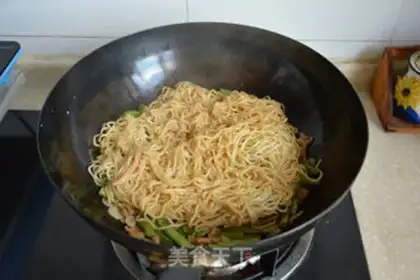 Make Chicken bean horn noodles step 9