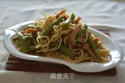 Make Chicken bean horn noodles step 12