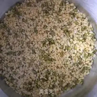 Make Green bean cake step 1