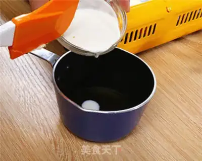 Make Caramel almonds step 11