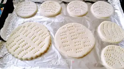 Make A twilight pizza step 4