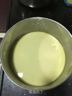 Make Coconut juice with tea and horseshoes step 4