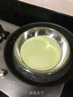 Make Coconut juice with tea and horseshoes step 5