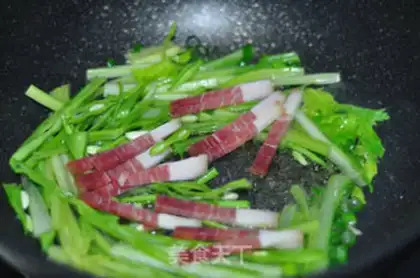 Make Noodles for mushroom sauce step 1