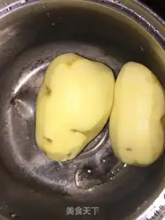 Make Wings and potatoes step 0