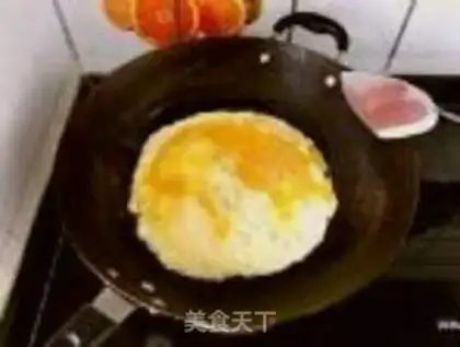 Make Scrambleded eggs step 2
