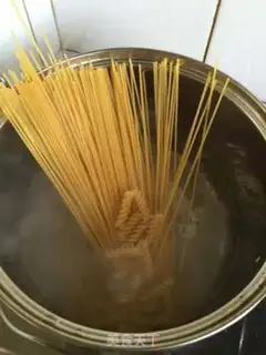 Make Ham fried pasta step 4