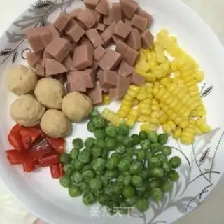 Make Chinese macaroni step 1