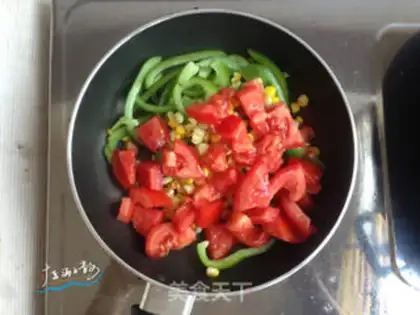 Make White pretzels, pizza step 3