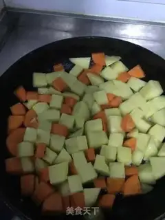 Make Thai curry shrimp step 1