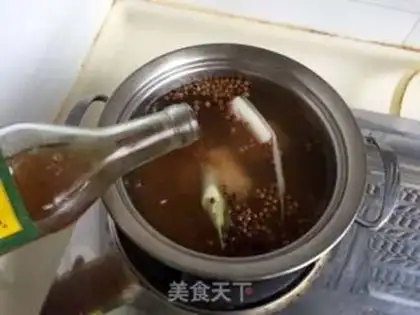 Make The peppers are drying up the pot step 8