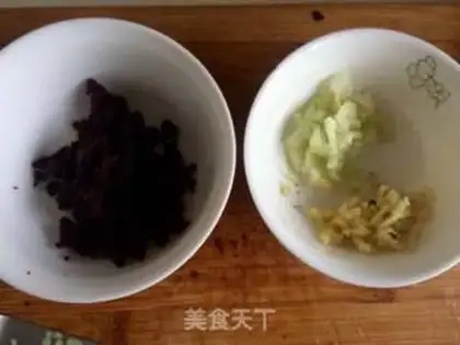 Make The peppers are drying up the pot step 12