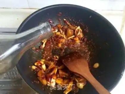 Make The peppers are drying up the pot step 22