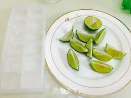 Make Salted lemon bubbles step 1