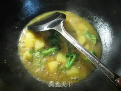 Make Curry orchid potatoes step 3