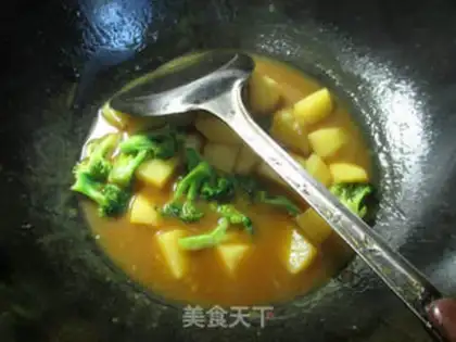Make Curry orchid potatoes step 6